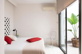 Eric Voekel Boutique Apartments - Bcn Suites