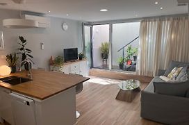 Modern Apartment By The Airport Ifema - 1 Bedroom