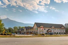 Best Western Plus Valemount Inn & Suites