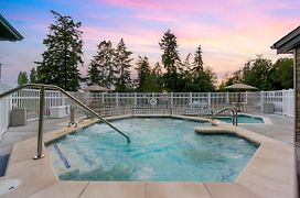 Best Western Plus Oak Harbor Hotel And Conference Center
