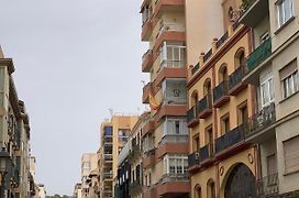 Habitacion Con Bano En Suite Malaga Centro La Merced