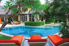 Villa Coconut Bali