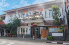 Mawar Asri Heritage Hotel