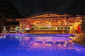 Arenal Backpackers Resort