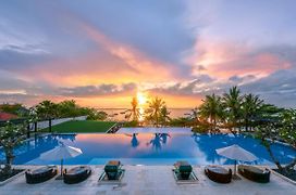 Fairmont Sanur Beach Bali Suites&Villa