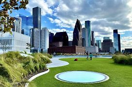 Modern Downtown Houston Your Home Base For City Adventures!