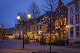 Grand Boutique Hotel-Restaurant Huis Vermeer