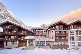 SchlossHotel Zermatt Active&CBD Spa Hotel