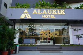Alaukik Hotel