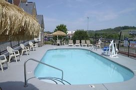 Microtel Inn & Suites By Wyndham Pigeon Forge