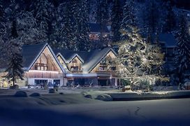 Jasna Chalet Resort