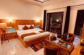 Sitara Resort, Scenic Mountain View Rooms With Balcony & Terrace