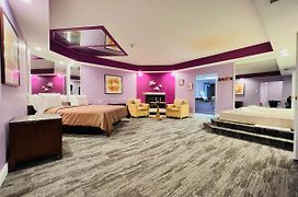 Inn Of The Dove - Romantic Luxury Suites With Jacuzzi & Fireplace At Harrisburg-Hershey-Philadelphia, Pa