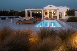 Philosophia Luxury Villa