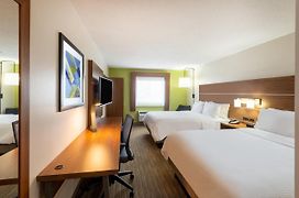 Holiday Inn Express Cleveland - Vermilion, An Ihg Hotel
