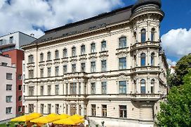 Le Palais Art Hotel Prague Exterior photo