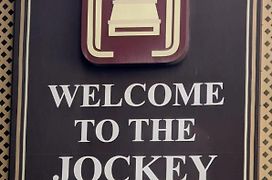 Suites At Jockey Club