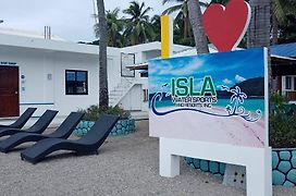 Isla Water Sports And Resorts Inc