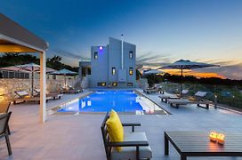 Luxury Cretan Villas With Private Pools