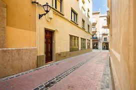 Figueres Old Town Apartment