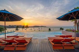 Bandara Phuket Beach Resort