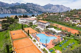 Club Hotel Olivi - Tennis Center