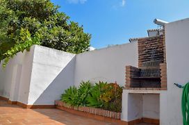 Nerja Paradise Rentals - Villa Los Leones