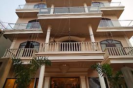 Hotel Rio Benaras