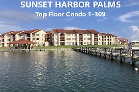 Sunset Harbor Condo For 2-Top Floor 1-309, Navarre Beach