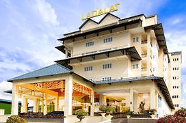 Ladalat Hotel