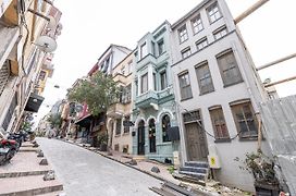 Calanthe Residence Istanbul Exterior photo