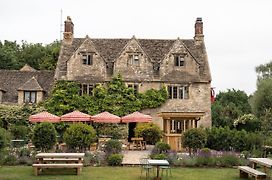 The Double Red Duke, Cotswolds