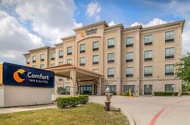Comfort Inn & Suites Fort Worth - Fossil Creek