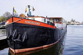 Hotelboat Angeline