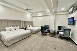 Mudan Hotel And Suite