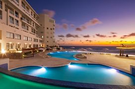 Cyan Cancun Hotel&Spa