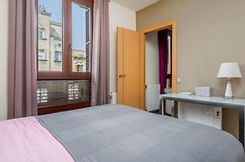One Bedroom Apartment In Barcelona City Center