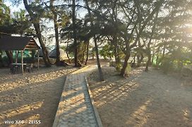 Hisgrace Beach Cottages - Private Beach At Malpe
