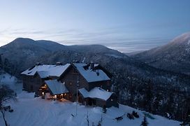 Auberge De Montagne Des Chic-Chocs Mountain Lodge - Sepaq