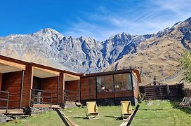 Kazbegi Cottages