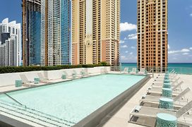 Residence Inn Miami Sunny Isles Beach