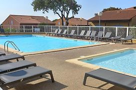 Holidayland Résidence Beau Soleil villa 5 couchages avec piscine
