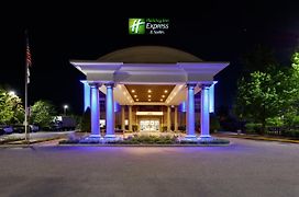 Holiday Inn Express & Suites Williamsburg, An Ihg Hotel