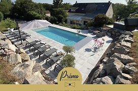 La Villa En Loire, Avec Jacuzzi 6 Places, Piscine Chauffee, Boulodrome, Salle De Jeu, 6 Chambres, Vue Loire, 350M2