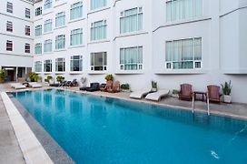 Kanchanaburi City Hotel - Sha Extra Plus