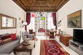High Ceiling Authentic Historic Ottoman Home! #49 Istanbul Exterior photo