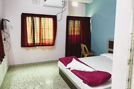 Hotel Lovely Palace ! Puri