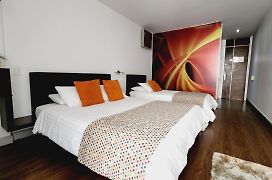 Hotel Austral Suites