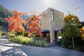 Queenstown Park Boutique Hotel