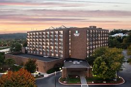 Embassy Suites Baltimore - North/Hunt Valley